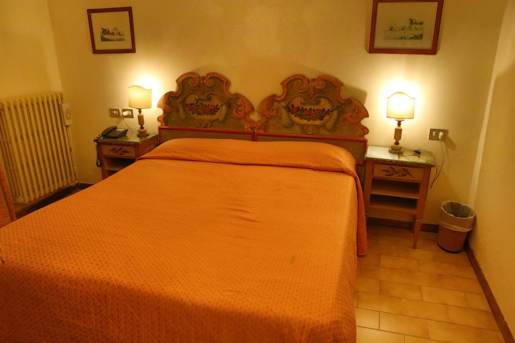 Hotel Villa Le Rondini Φλωρεντία Εξωτερικό φωτογραφία