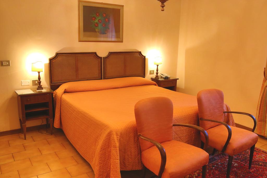 Hotel Villa Le Rondini Φλωρεντία Εξωτερικό φωτογραφία